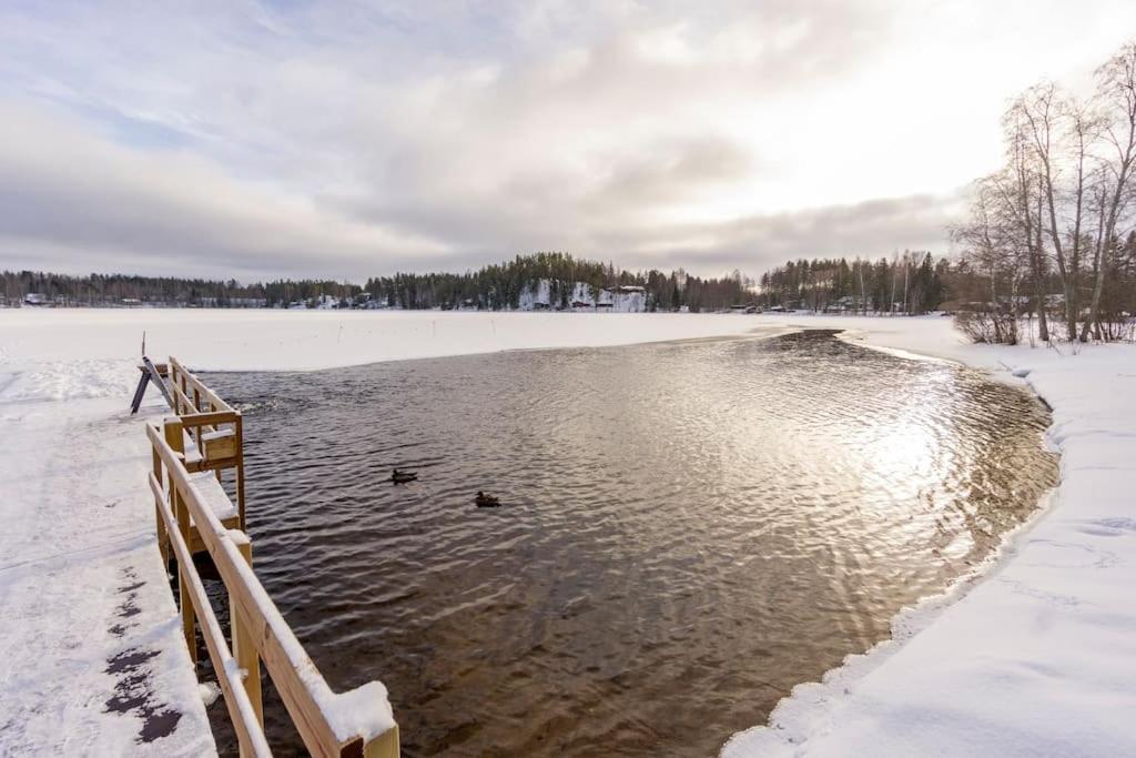 Valoisa Huoneisto Jossa Erinomaiset Vuoteet. Mikkeli Esterno foto