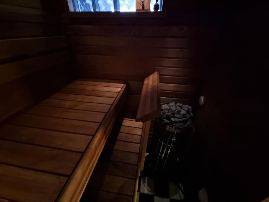 Valoisa Huoneisto Jossa Erinomaiset Vuoteet. Mikkeli Esterno foto